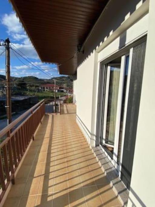 Laki'S House Οροφοδιαμέρισμα Με Σοφίτα Thermo Exterior foto